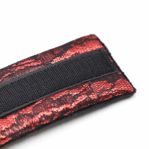 OHMAMA Fetish opaska nylonowa z regulacją rozmiaru, czerwono-czarna OHMAMA