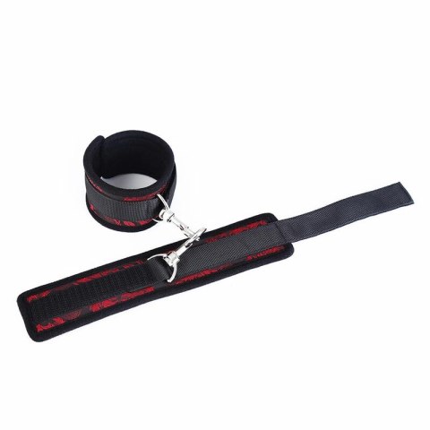 OHMAMA Kajdanki Nadgarstkowe Regulowane Skorzane Czarny Fetish OHMAMA