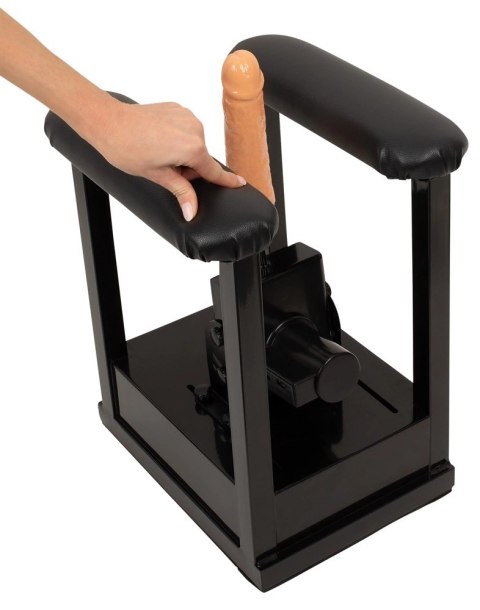 The Banger Sit-On-Me - zaawansowana maszyna intymna z nakładką TPE 18 cm The Banger