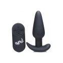 XR Brands Smooth Silicone Plug z pilotem, wodoodporny, 21 trybow